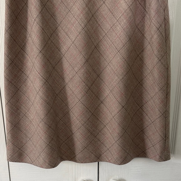 Vintage Pendleton Brown Plaid A-Line Skirt Sz 12 Made in USA - Picture 4 of 5